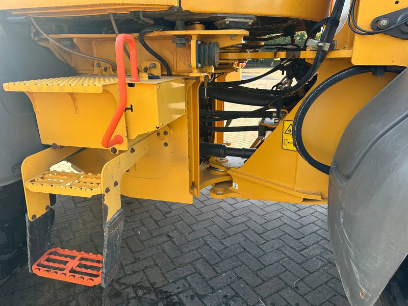 Nauja Ratinis krautuvas Volvo L90 H: foto 9 Nauja Ratinis krautuvas Volvo L90 H: foto 9