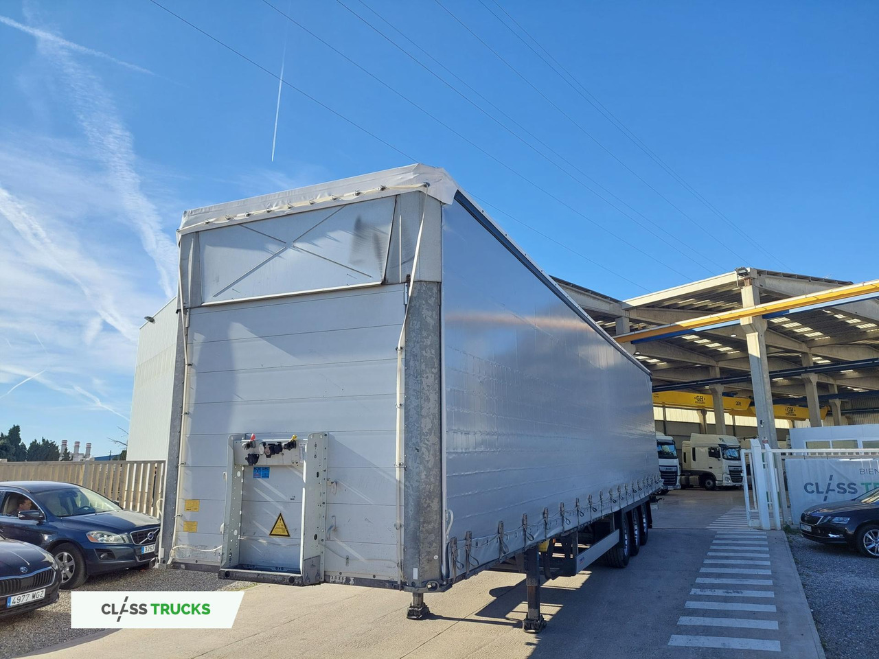 Schmitz Cargobull SCS24/L Varios - Tentinė puspriekabė: foto 1 Schmitz Cargobull SCS24/L Varios - Tentinė puspriekabė: foto 1