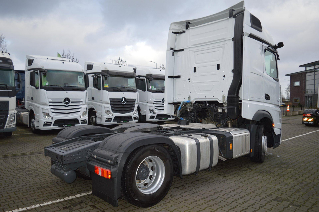 Mercedes-Benz Actros 5 1845 BigSpace - Vilkikas: foto 4 Mercedes-Benz Actros 5 1845 BigSpace - Vilkikas: foto 4