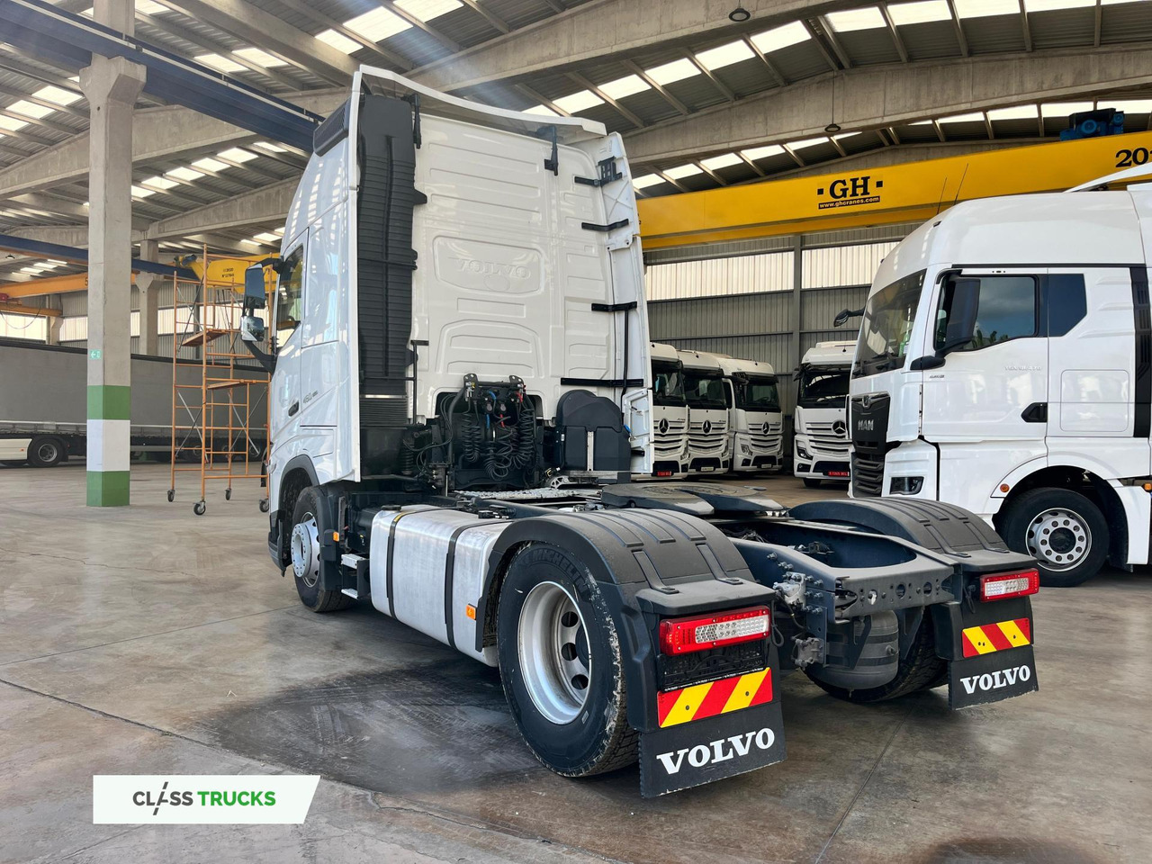 Volvo FH 460 Globetrotter XL Retarder i-Save - Vilkikas: foto 4 Volvo FH 460 Globetrotter XL Retarder i-Save - Vilkikas: foto 4