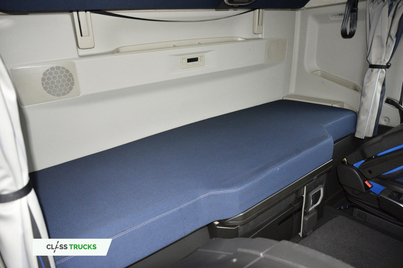 Volvo FH 460 Globetrotter XL Varios i-Save - Vilkikas: foto 4 Volvo FH 460 Globetrotter XL Varios i-Save - Vilkikas: foto 4