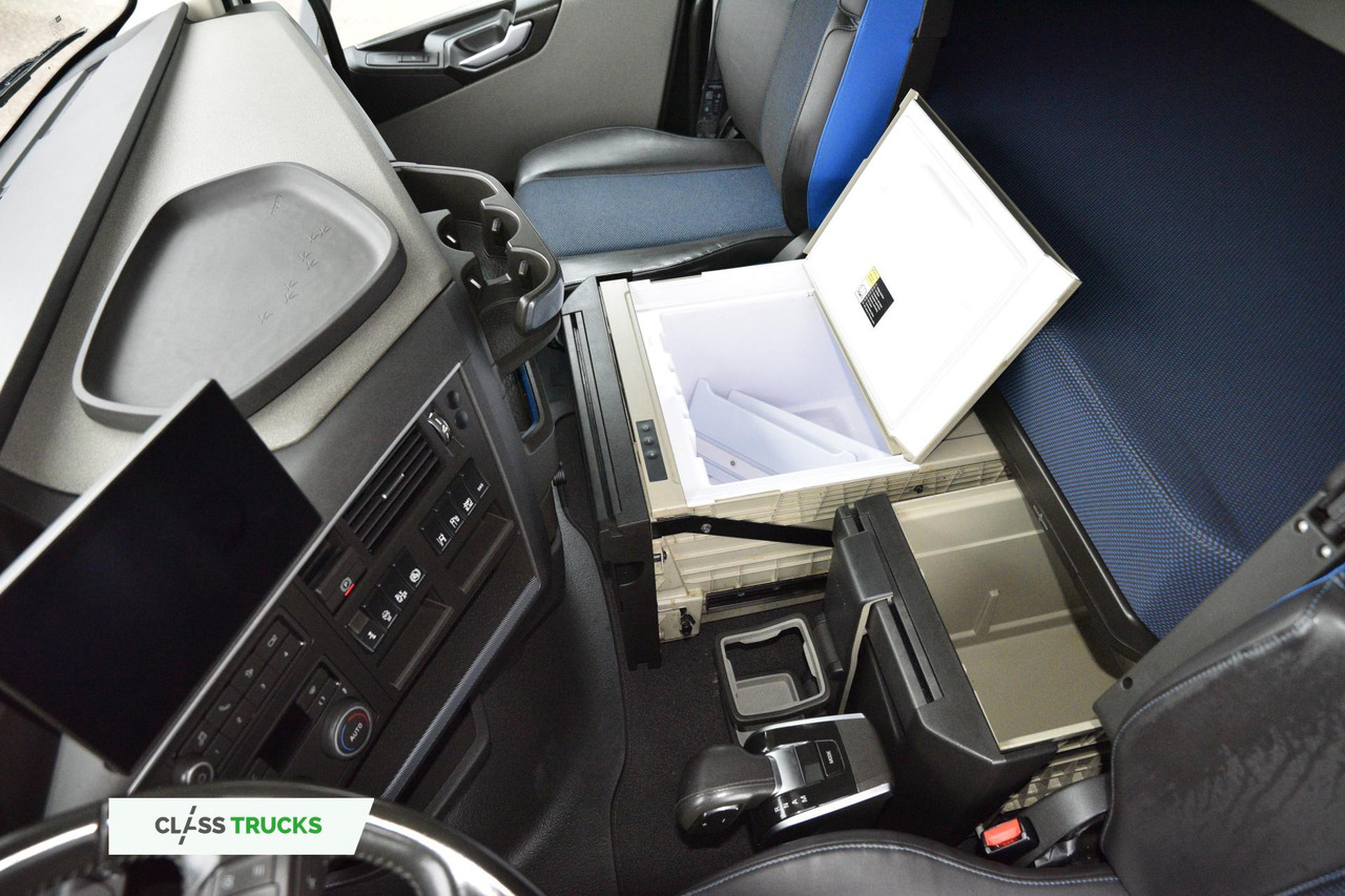 Volvo FH 460 Globetrotter XL Varios i-Save - Vilkikas: foto 2 Volvo FH 460 Globetrotter XL Varios i-Save - Vilkikas: foto 2