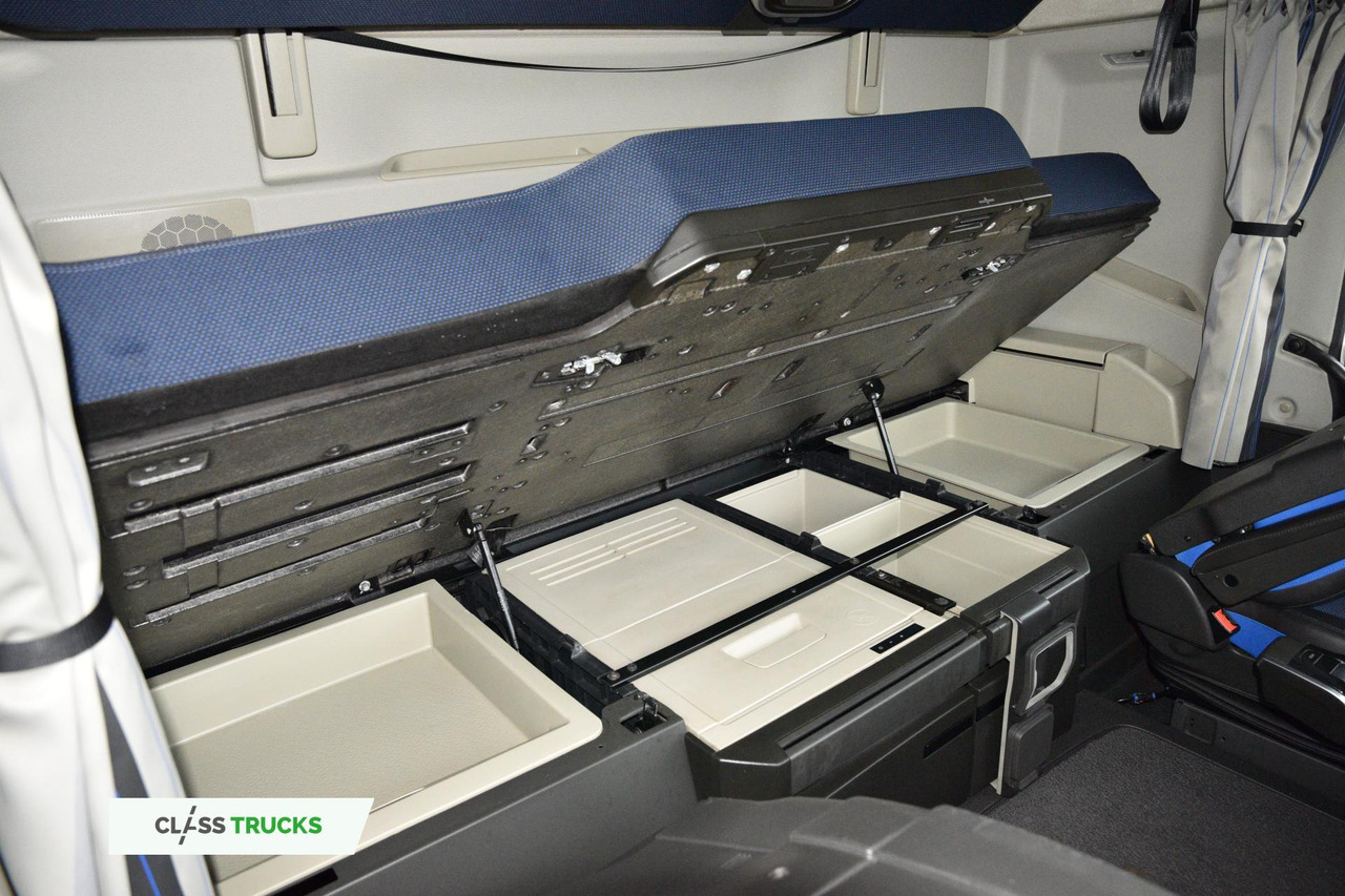 Volvo FH 460 Globetrotter XL Varios i-Save - Vilkikas: foto 3 Volvo FH 460 Globetrotter XL Varios i-Save - Vilkikas: foto 3