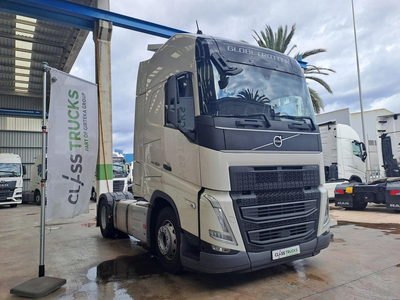 Volvo FH 460 Globetrotter XL Varios i-Save - Vilkikas: foto 2 Volvo FH 460 Globetrotter XL Varios i-Save - Vilkikas: foto 2
