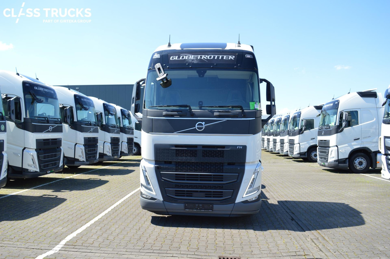 Volvo FH 460 Globetrotter XL i-Save I-ParkCool - Vilkikas: foto 2 Volvo FH 460 Globetrotter XL i-Save I-ParkCool - Vilkikas: foto 2