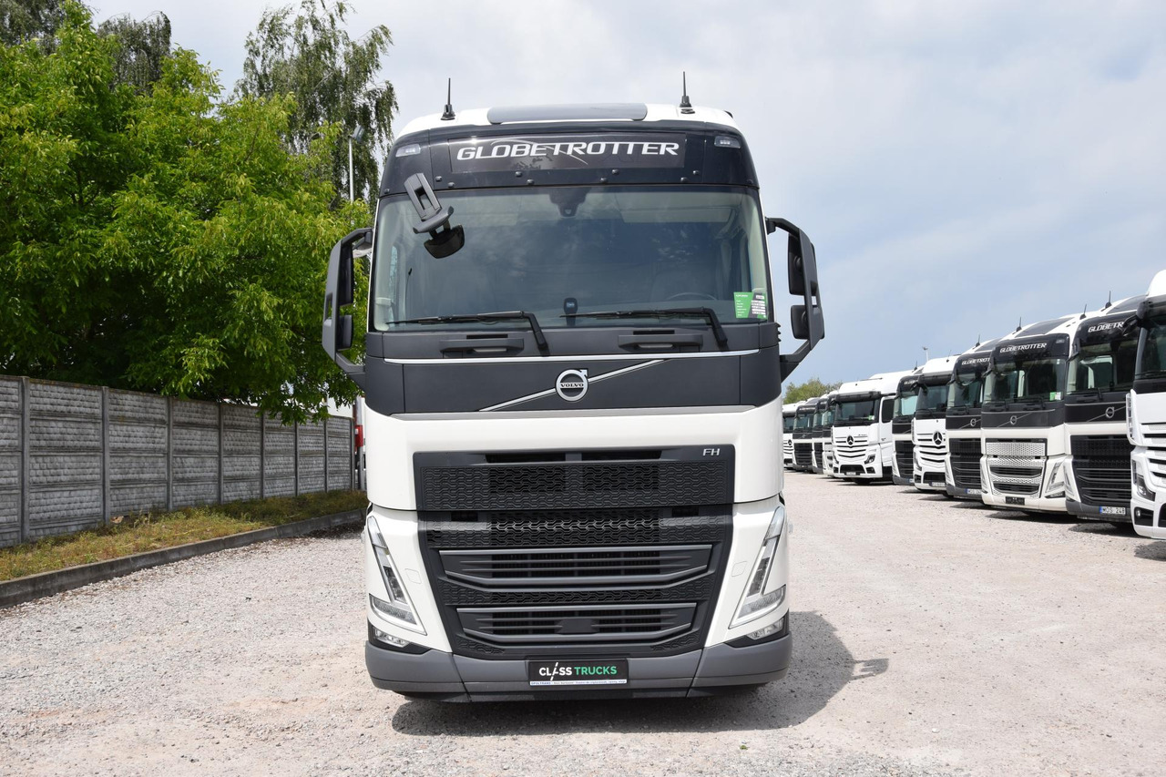 Volvo FH 460 Globetrotter XL i-Save I-ParkCool - Vilkikas: foto 2 Volvo FH 460 Globetrotter XL i-Save I-ParkCool - Vilkikas: foto 2