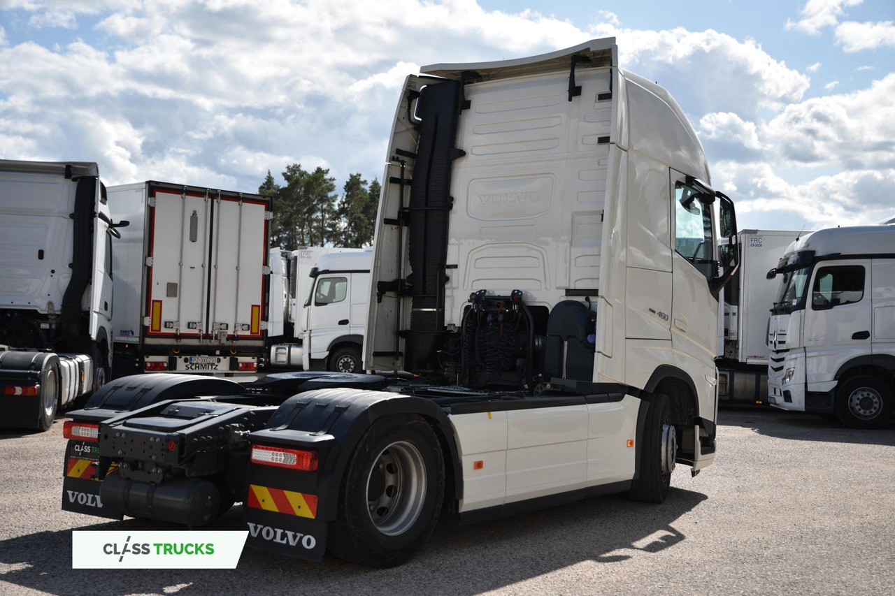 Volvo FH 460 Globetrotter XL i-Save Side Skirts - Vilkikas: foto 4 Volvo FH 460 Globetrotter XL i-Save Side Skirts - Vilkikas: foto 4