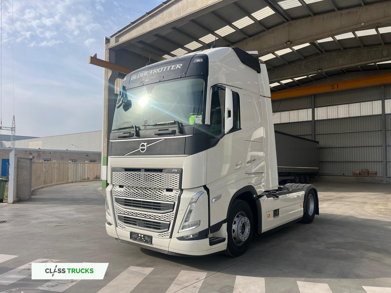 Volvo FH 460 Globetrotter XL i-Save Side Skirts - Vilkikas: foto 1 Volvo FH 460 Globetrotter XL i-Save Side Skirts - Vilkikas: foto 1