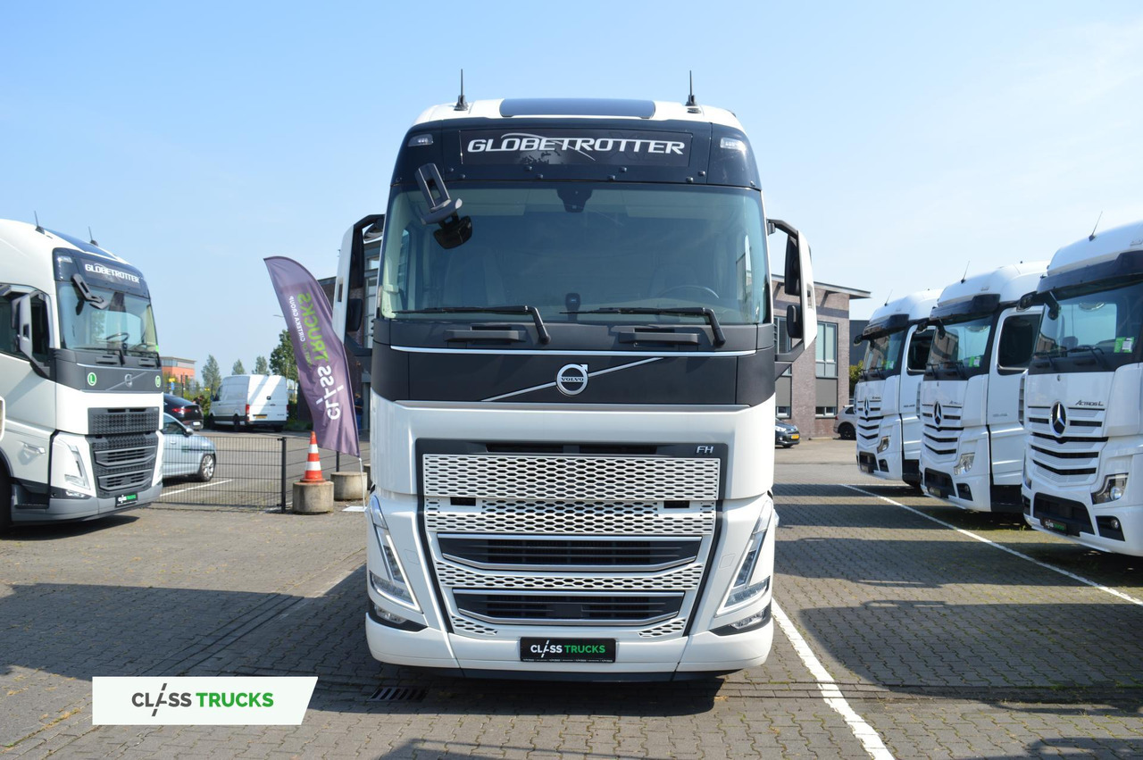 Volvo FH 460 Globetrotter XL i-Save Side Skirts - Vilkikas: foto 3 Volvo FH 460 Globetrotter XL i-Save Side Skirts - Vilkikas: foto 3