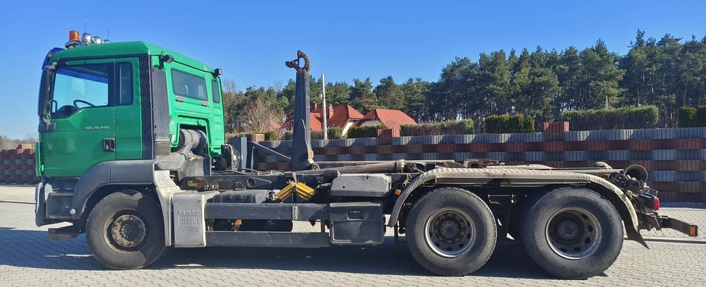 MAN TGS 26.440 Hakowiec Meiller-Kipper | 6x4 | Manual/Euro 6 - Hook-lift sunkvežimis: foto 4 MAN TGS 26.440 Hakowiec Meiller-Kipper | 6x4 | Manual/Euro 6 - Hook-lift sunkvežimis: foto 4