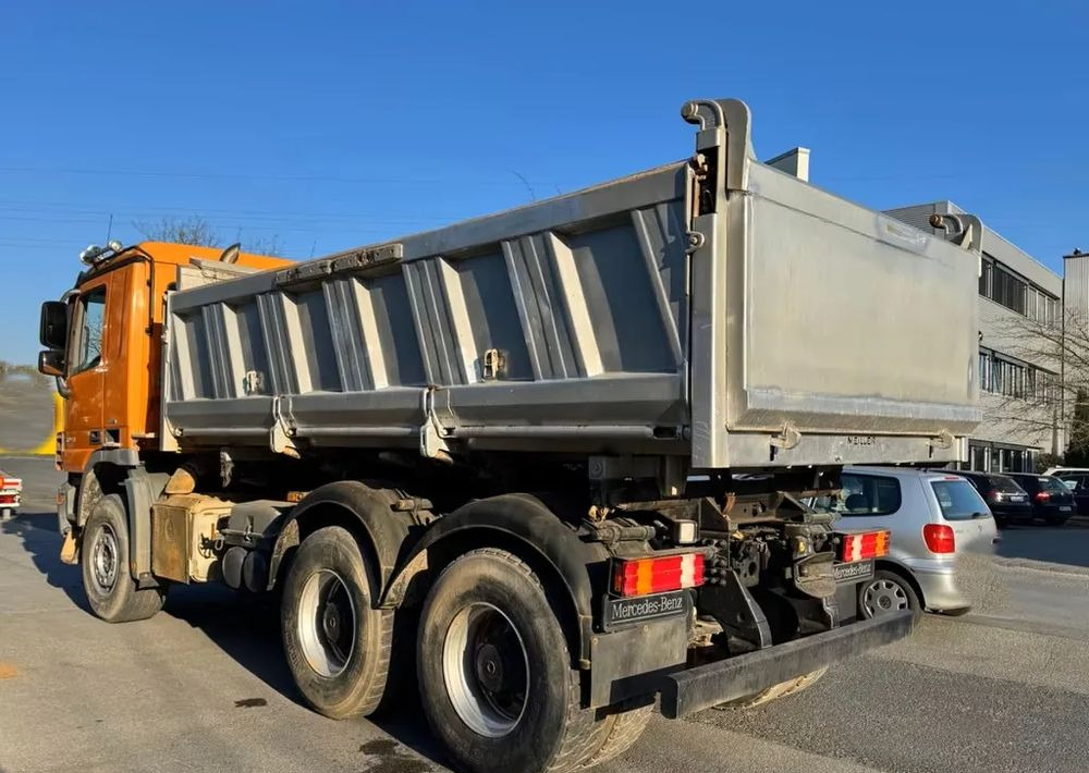 Mercedes-Benz Actros 3346 Kipper 6x4 | 3-stronny wywrot | 455 KM | Automat | Euro 4| Bordmatik|Retarder - Savivartis sunkvežimis: foto 3 Mercedes-Benz Actros 3346 Kipper 6x4 | 3-stronny wywrot | 455 KM | Automat | Euro 4| Bordmatik|Retarder - Savivartis sunkvežimis: foto 3