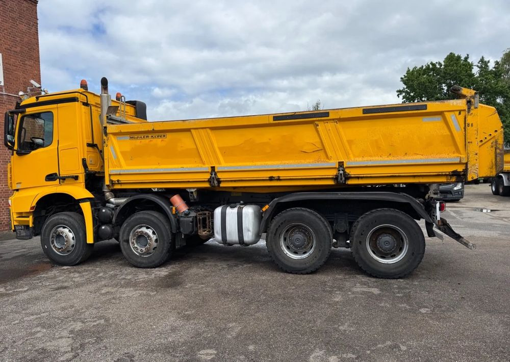 Mercedes-Benz Arocs 4151 8x4 • Retarder • Meiller Bordmatik • Euro 6c - Savivartis sunkvežimis: foto 5 Mercedes-Benz Arocs 4151 8x4 • Retarder • Meiller Bordmatik • Euro 6c - Savivartis sunkvežimis: foto 5