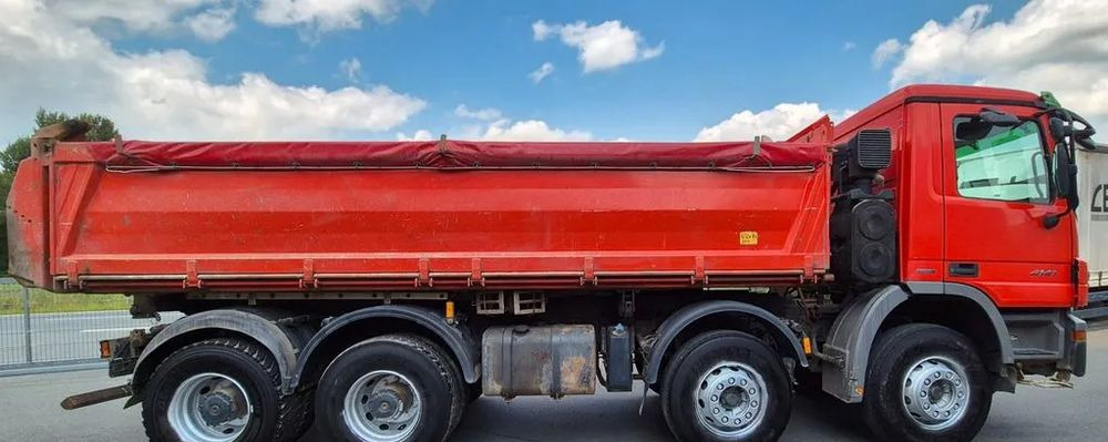 Mercedes-Benz Mercedes-Benz ACTROS 4141 Wywrotka 8x4 | Euro 5 | 408 KM | 337 798 km | 2010 - Savivartis sunkvežimis: foto 4 Mercedes-Benz Mercedes-Benz ACTROS 4141 Wywrotka 8x4 | Euro 5 | 408 KM | 337 798 km | 2010 - Savivartis sunkvežimis: foto 4