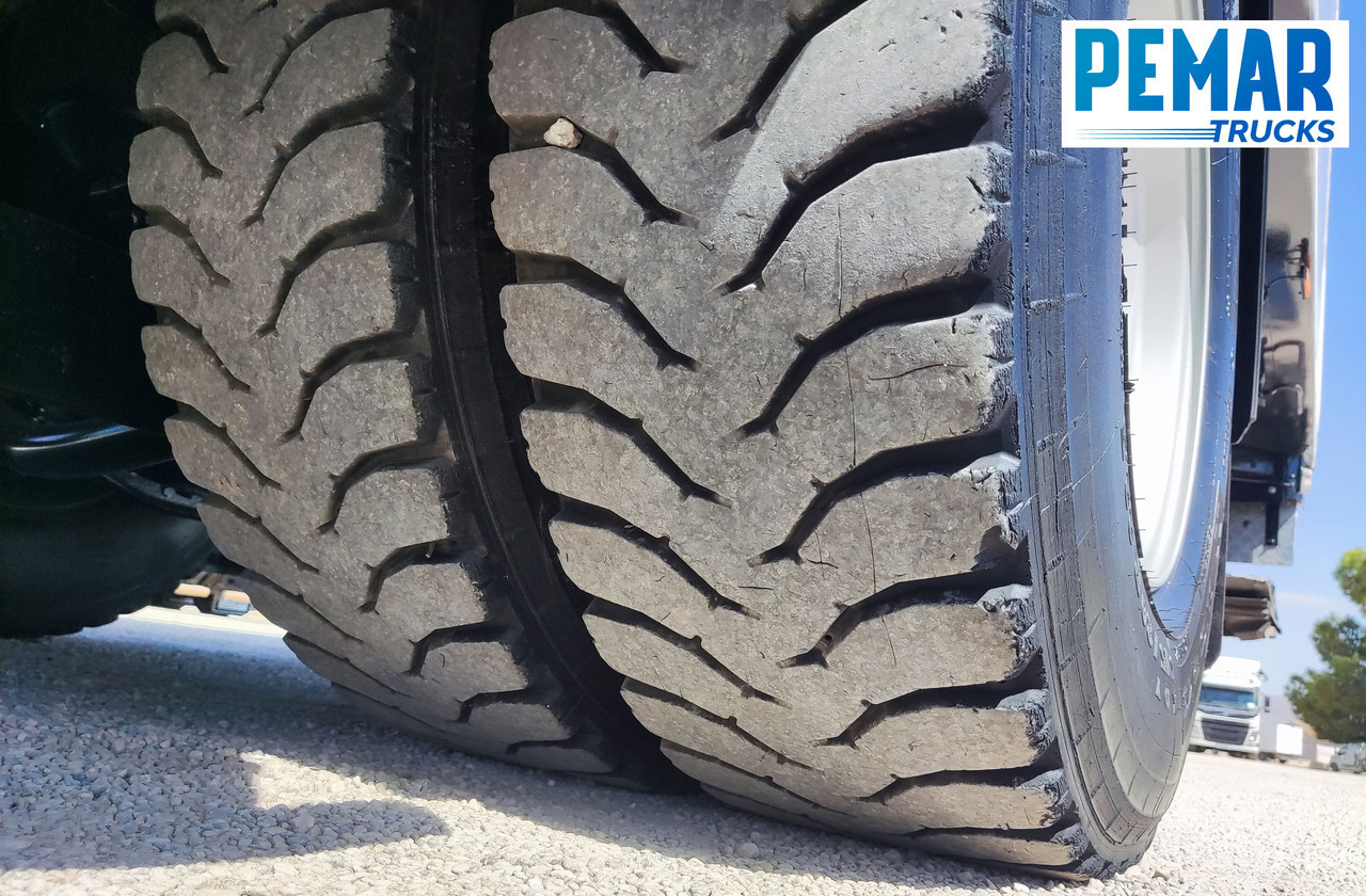 Refrižeratorius sunkvežimis DAF CF 330 FRIGORIFICO 18T: foto 18