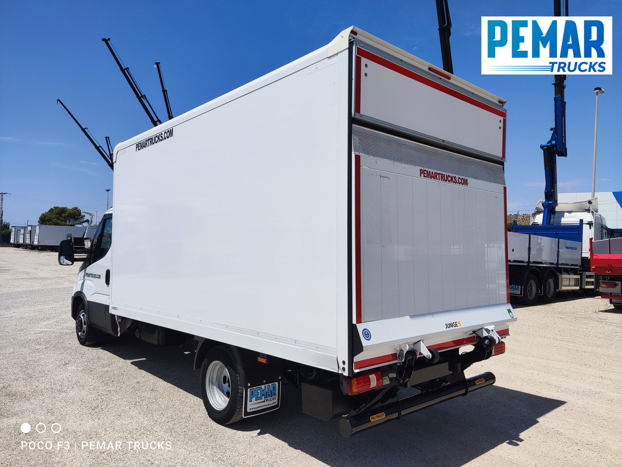 Furgonas su krovinių dėže IVECO DAILY 35C16 CAJA CERRADA DOBLE RUEDA: foto 7