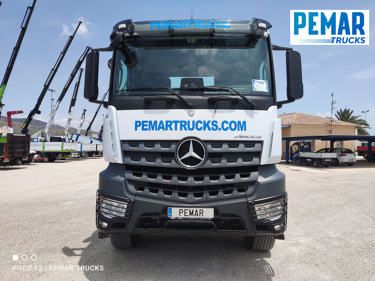 MERCEDES-BENZ AROCS 1845 PORTACONTENEDOR CADENA - Nuožulnaus pakėlimo ant platformos sunkvežimis: foto 3 MERCEDES-BENZ AROCS 1845 PORTACONTENEDOR CADENA - Nuožulnaus pakėlimo ant platformos sunkvežimis: foto 3