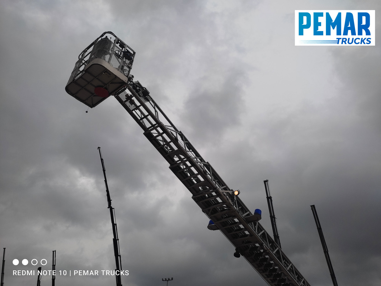 SCANIA G93 250 ESCALERA BOMBEROS lizingą SCANIA G93 250 ESCALERA BOMBEROS: foto 37 SCANIA G93 250 ESCALERA BOMBEROS lizingą SCANIA G93 250 ESCALERA BOMBEROS: foto 37