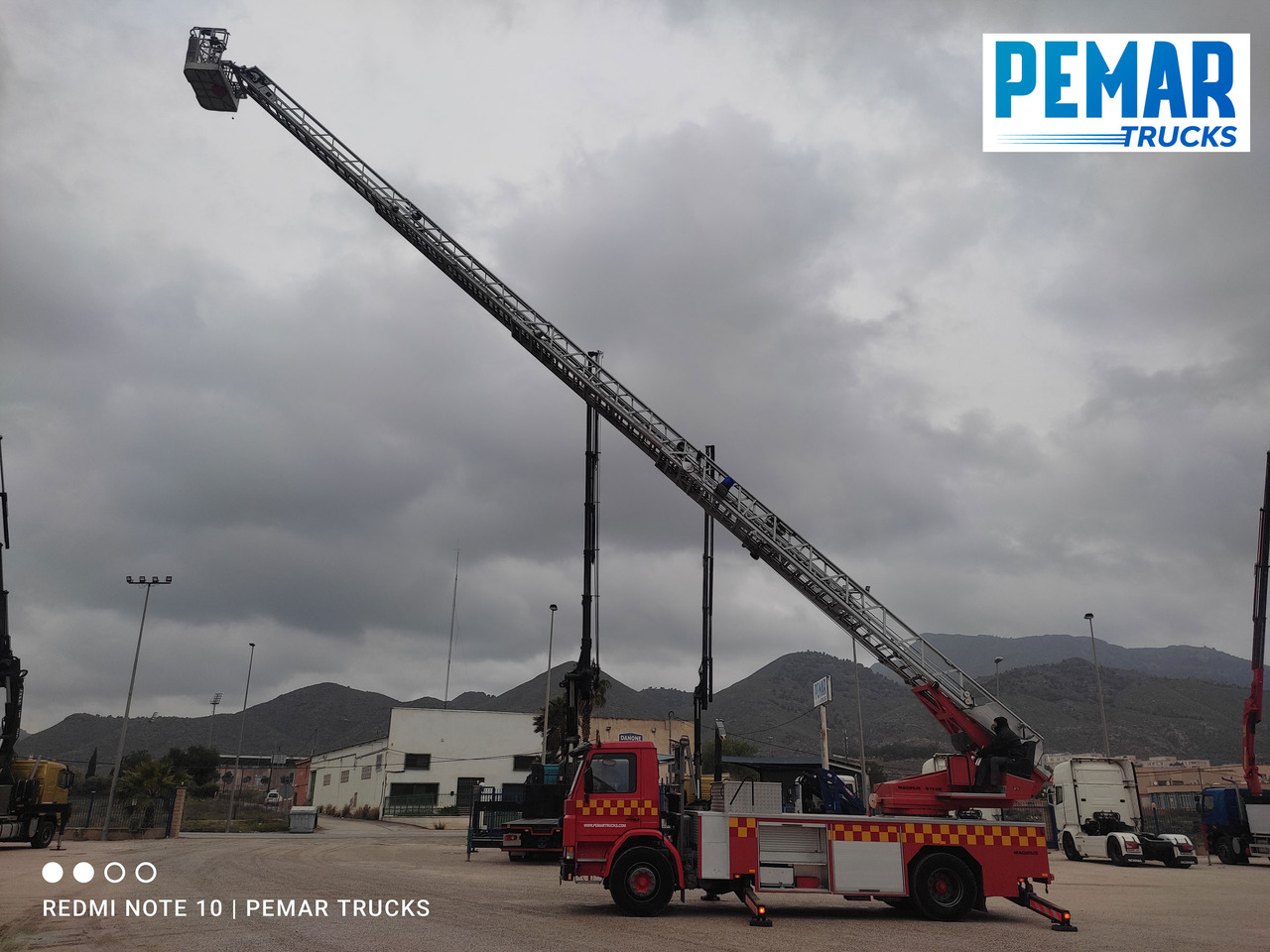 SCANIA G93 250 ESCALERA BOMBEROS lizingą SCANIA G93 250 ESCALERA BOMBEROS: foto 19 SCANIA G93 250 ESCALERA BOMBEROS lizingą SCANIA G93 250 ESCALERA BOMBEROS: foto 19