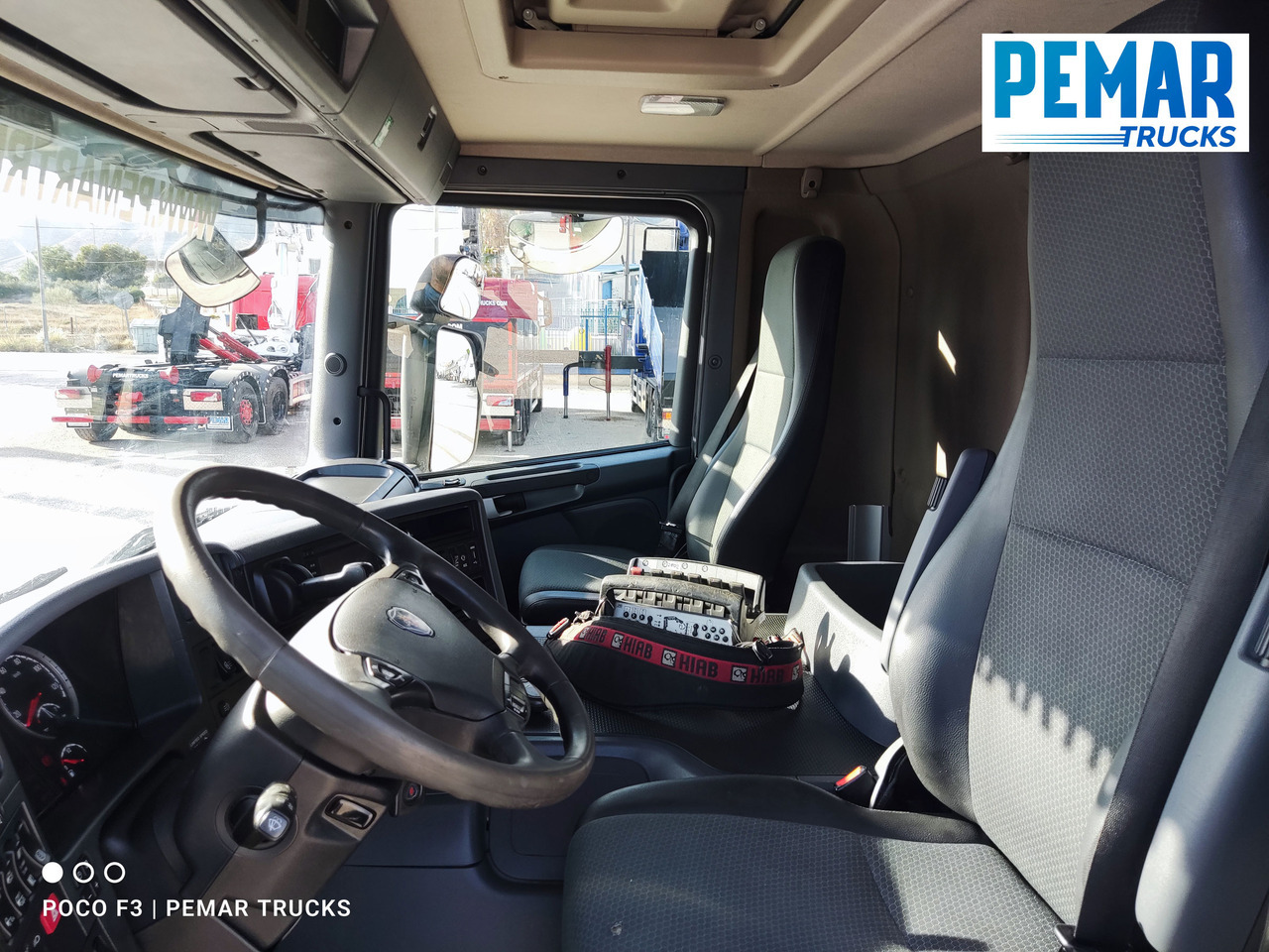Sunkvežimis su kranu SCANIA P 250 GRUA CAJA FIJA: foto 26
