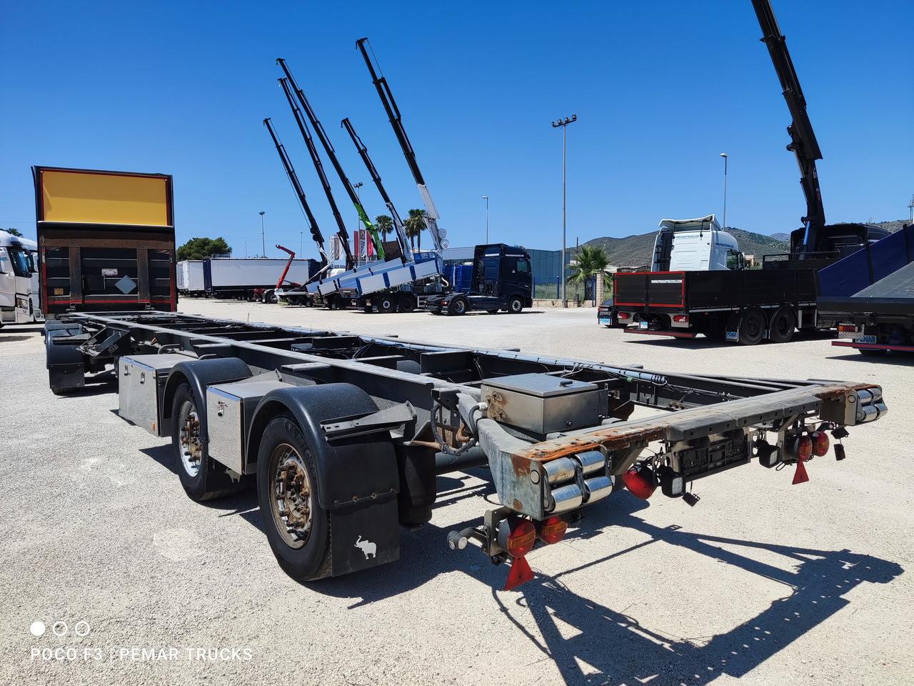 SCHMITZ CARGOBULL KO36 CHASIS MEGATRAILER 4 ejes - Važiuoklės priekaba: foto 3 SCHMITZ CARGOBULL KO36 CHASIS MEGATRAILER 4 ejes - Važiuoklės priekaba: foto 3
