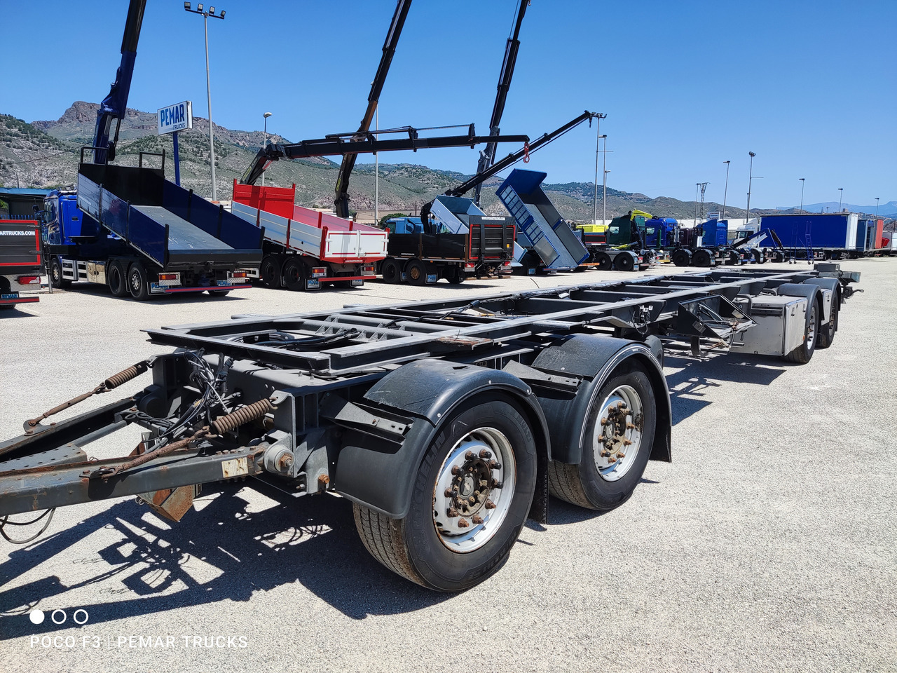 SCHMITZ CARGOBULL KO36 CHASIS MEGATRAILER 4 ejes - Važiuoklės priekaba: foto 1 SCHMITZ CARGOBULL KO36 CHASIS MEGATRAILER 4 ejes - Važiuoklės priekaba: foto 1