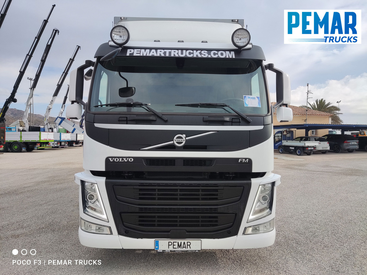VOLVO FM 330 4X2 FRIGORIFICO 18T EURO 6 - Refrižeratorius sunkvežimis: foto 2 VOLVO FM 330 4X2 FRIGORIFICO 18T EURO 6 - Refrižeratorius sunkvežimis: foto 2