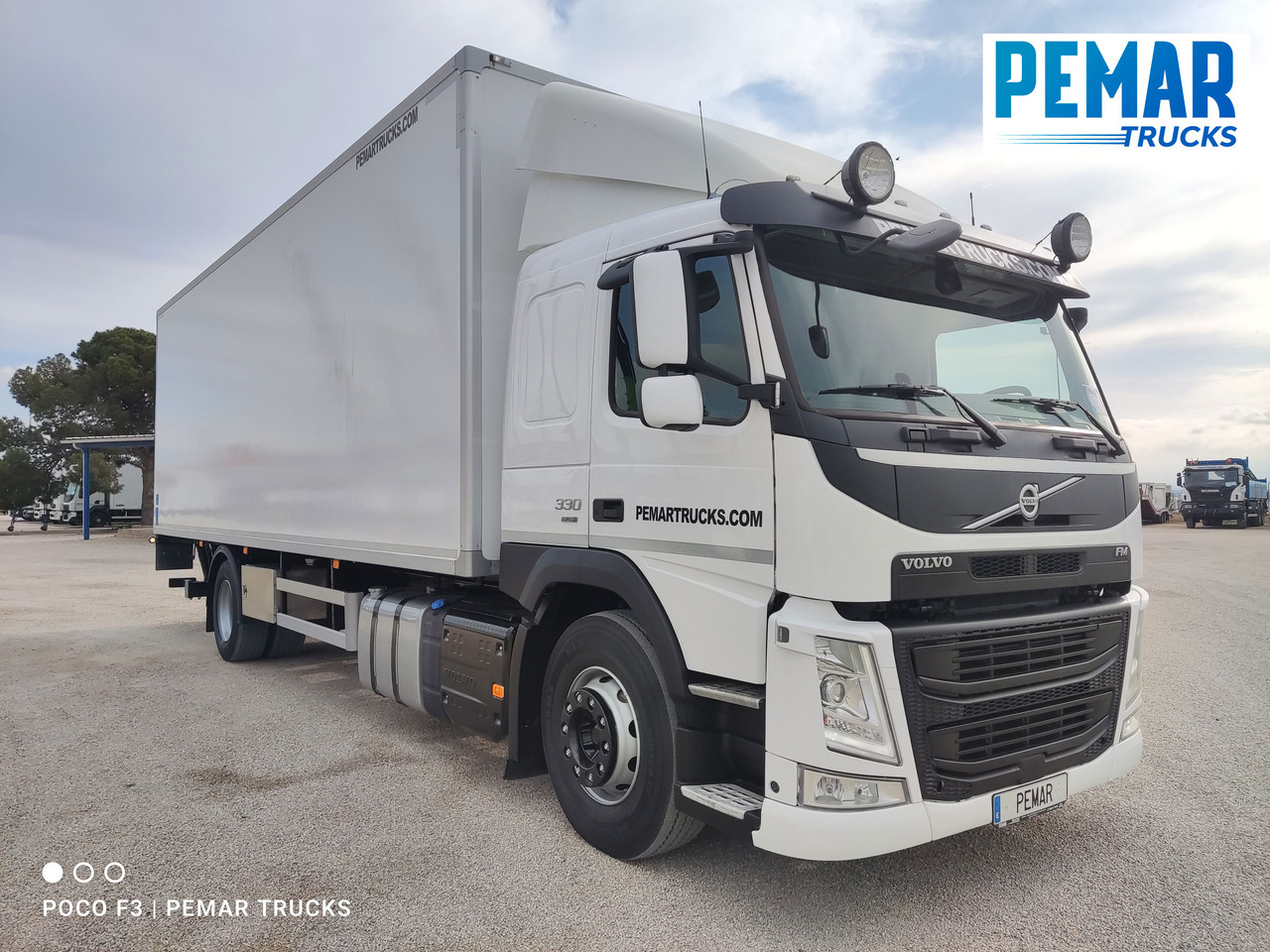 VOLVO FM 330 4X2 FRIGORIFICO 18T EURO 6 - Refrižeratorius sunkvežimis: foto 3 VOLVO FM 330 4X2 FRIGORIFICO 18T EURO 6 - Refrižeratorius sunkvežimis: foto 3