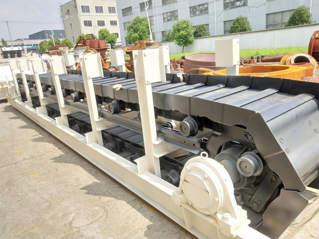 Kinglink Apron feeder WBZ200 - Konvejeris: foto 1 Kinglink Apron feeder WBZ200 - Konvejeris: foto 1