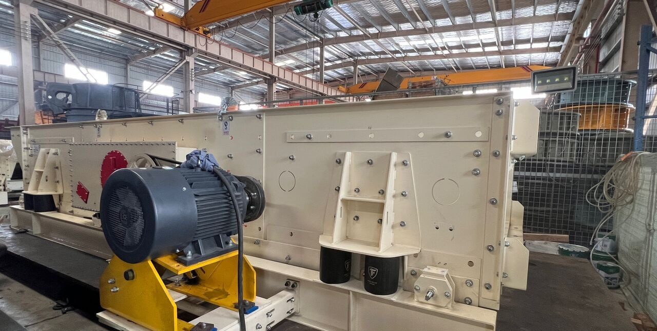 Kinglink New Horizontal Vibrating Screen - Sijotuvas: foto 1 Kinglink New Horizontal Vibrating Screen - Sijotuvas: foto 1