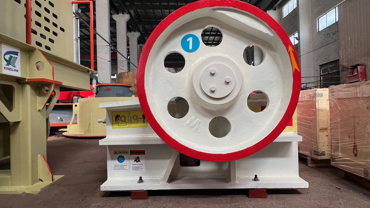 Kinglink PEX150X1000 Jaw Crusher | Oil Sands - Žandikaulio trupintuvas: foto 1 Kinglink PEX150X1000 Jaw Crusher | Oil Sands - Žandikaulio trupintuvas: foto 1