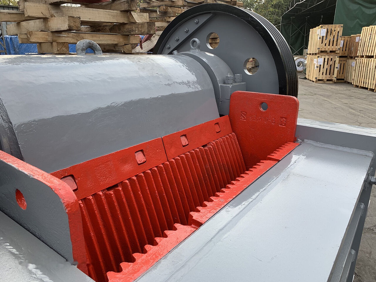 Kinglink Secondary Fine Jaw Crusher Gator PEX1251 - Žandikaulio trupintuvas: foto 2 Kinglink Secondary Fine Jaw Crusher Gator PEX1251 - Žandikaulio trupintuvas: foto 2