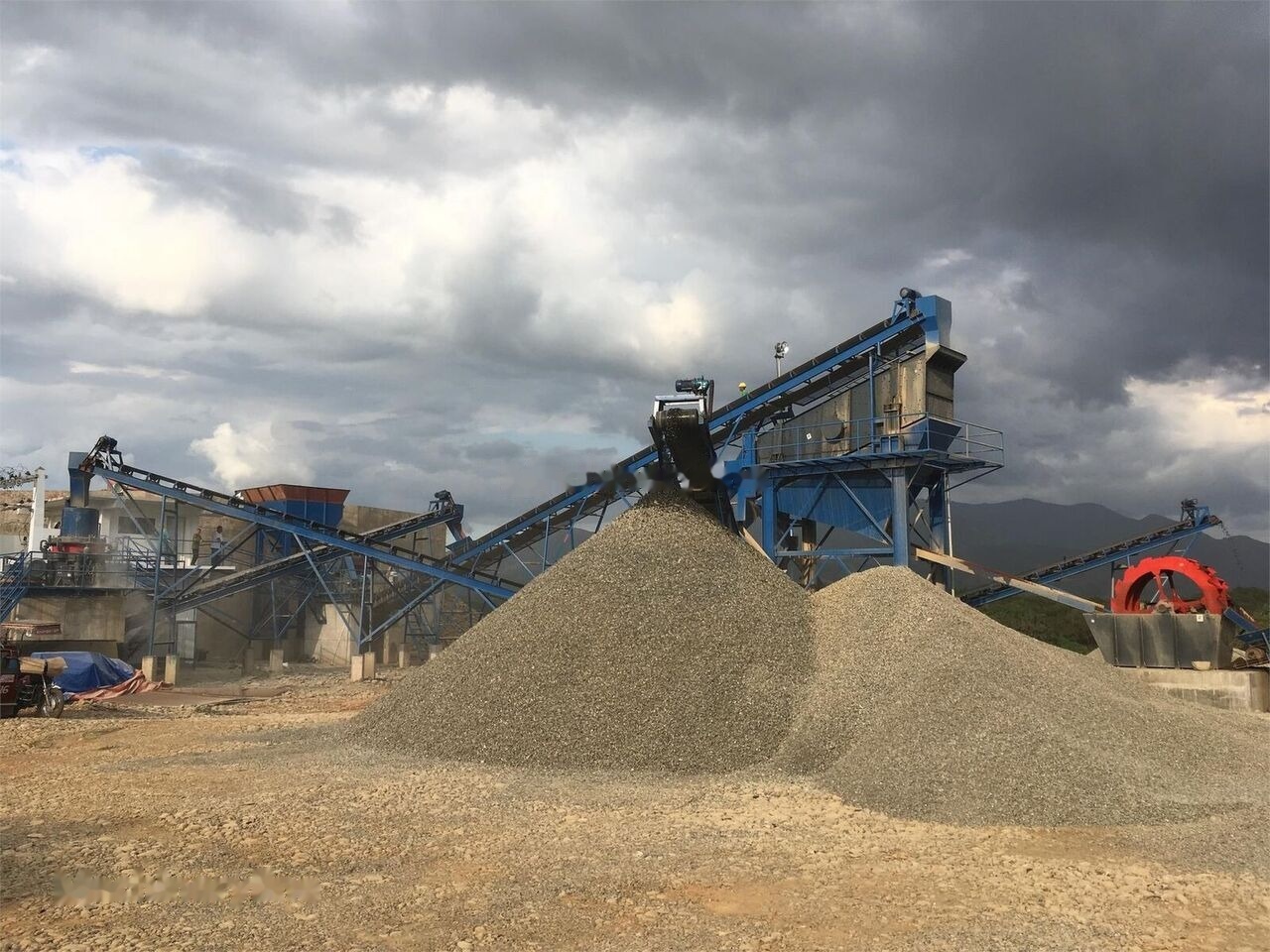 Nauja Trupintuvas Kinglink USINE DE CONCASSAGE DE PIERRES DE RIVIÈRE DE 150 TPH: foto 10