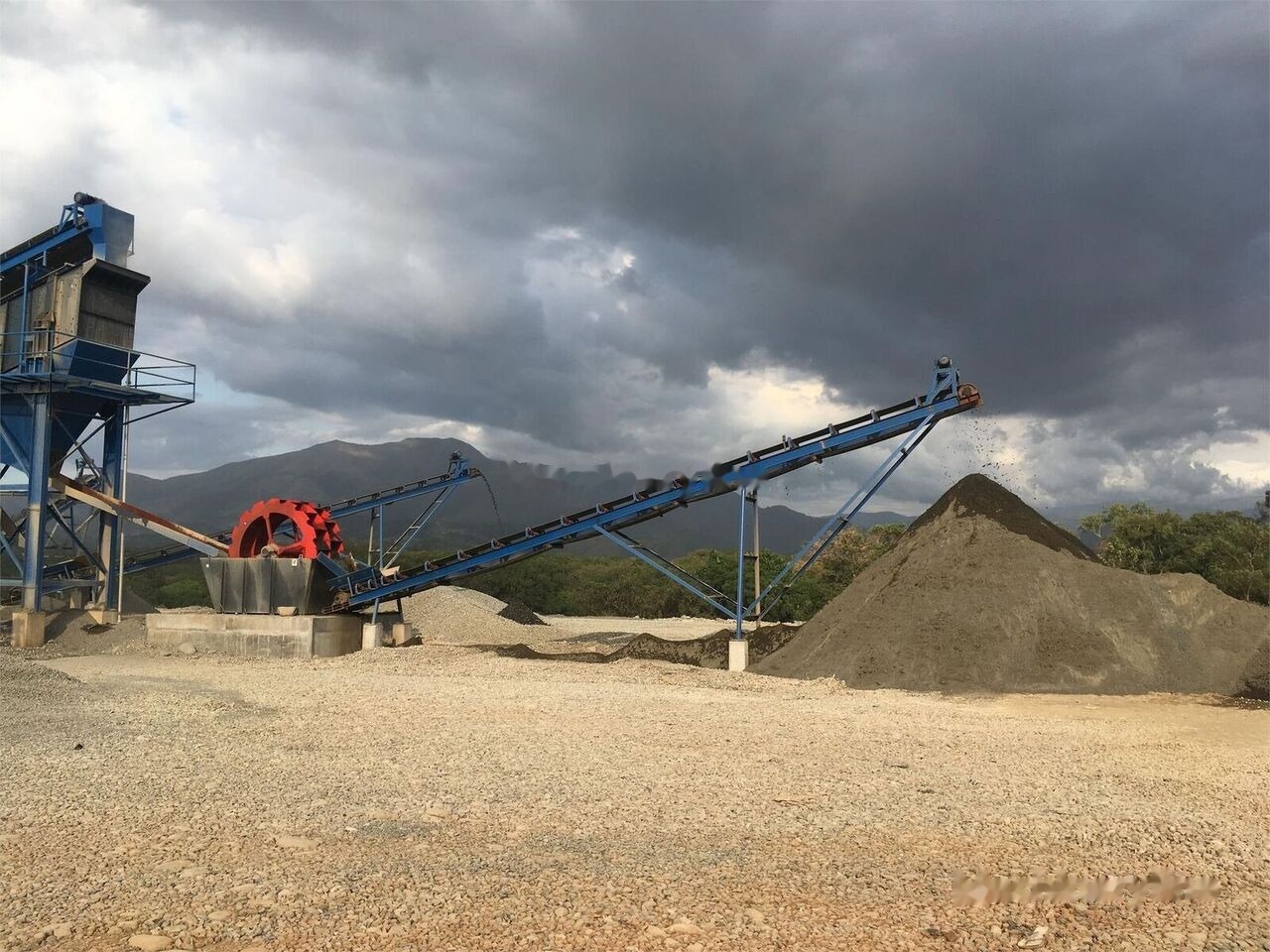Nauja Trupintuvas Kinglink USINE DE CONCASSAGE DE PIERRES DE RIVIÈRE DE 150 TPH: foto 20