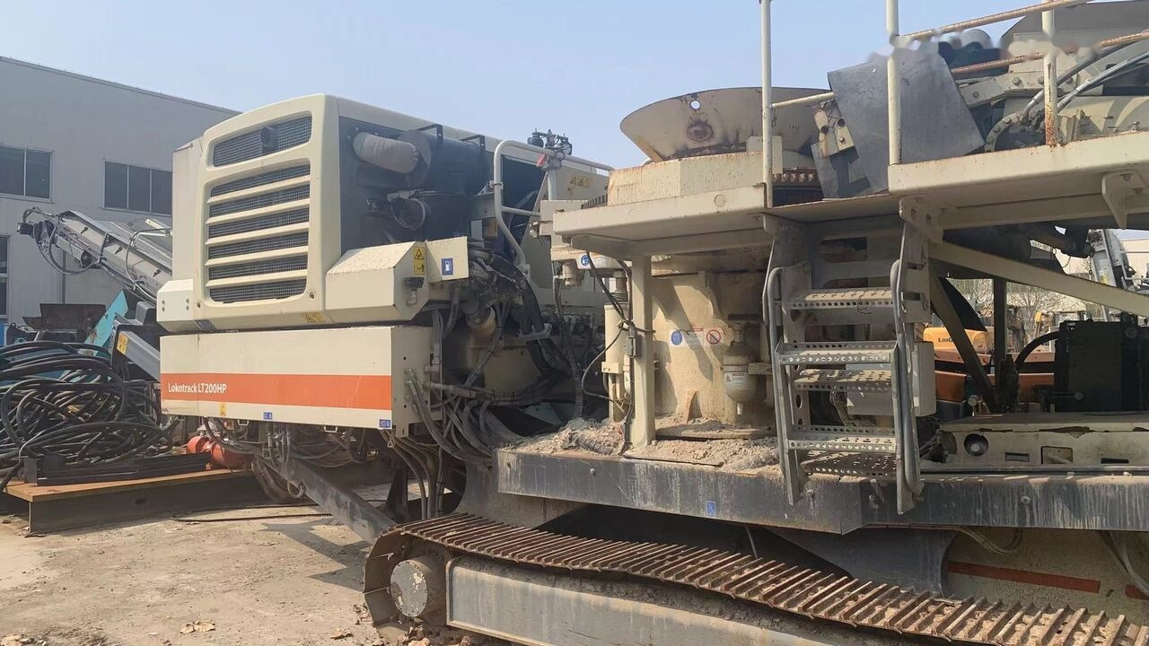 Metso LT200HP Mobile Cone Crusher - Mobilus trupintuvas: foto 2 Metso LT200HP Mobile Cone Crusher - Mobilus trupintuvas: foto 2