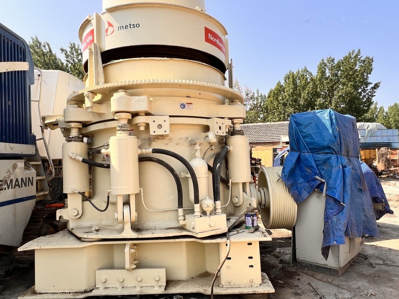 Metso Nordberg HP6 Cone Crusher | Hard Stone - Kūgio trupintuvas: foto 2 Metso Nordberg HP6 Cone Crusher | Hard Stone - Kūgio trupintuvas: foto 2