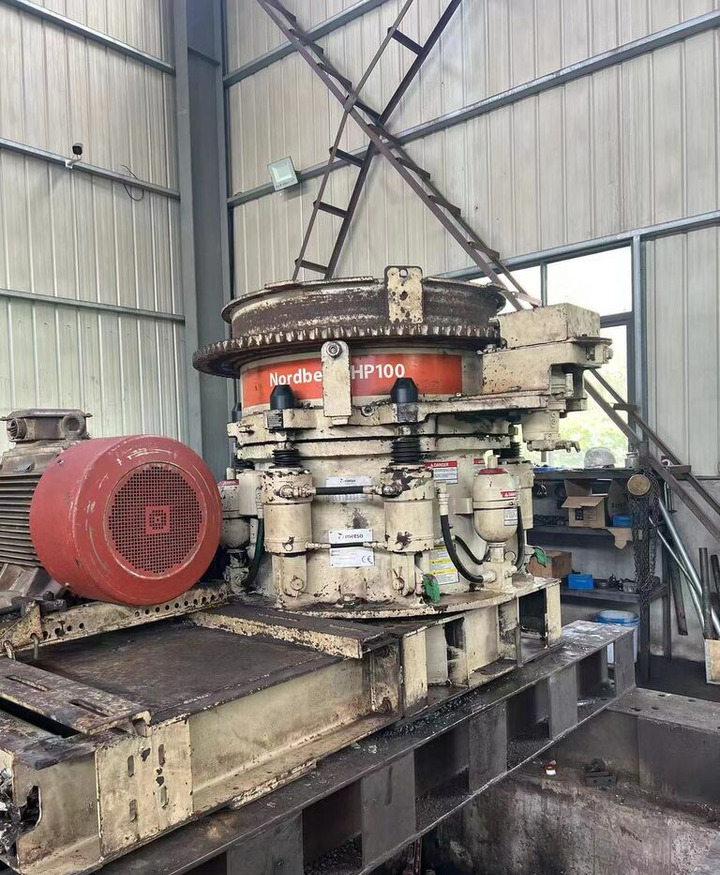 Nordberg Metso HP100 Cone Crusher - Kūgio trupintuvas: foto 1 Nordberg Metso HP100 Cone Crusher - Kūgio trupintuvas: foto 1