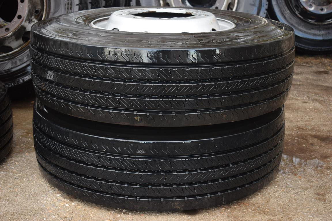 CONTINENTAL 315 / 80 R 22,5 FRONT - DOT 44/16 - Padanga - Sunkvežimis: foto 1 CONTINENTAL 315 / 80 R 22,5 FRONT - DOT 44/16 - Padanga - Sunkvežimis: foto 1