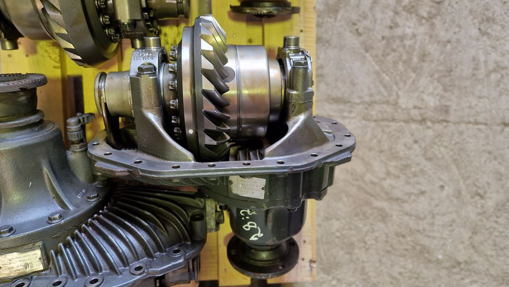 MAN TGA - TGX 21:28 - 81.35010.6198 - Diferencialas - Sunkvežimis: foto 2 MAN TGA - TGX 21:28 - 81.35010.6198 - Diferencialas - Sunkvežimis: foto 2