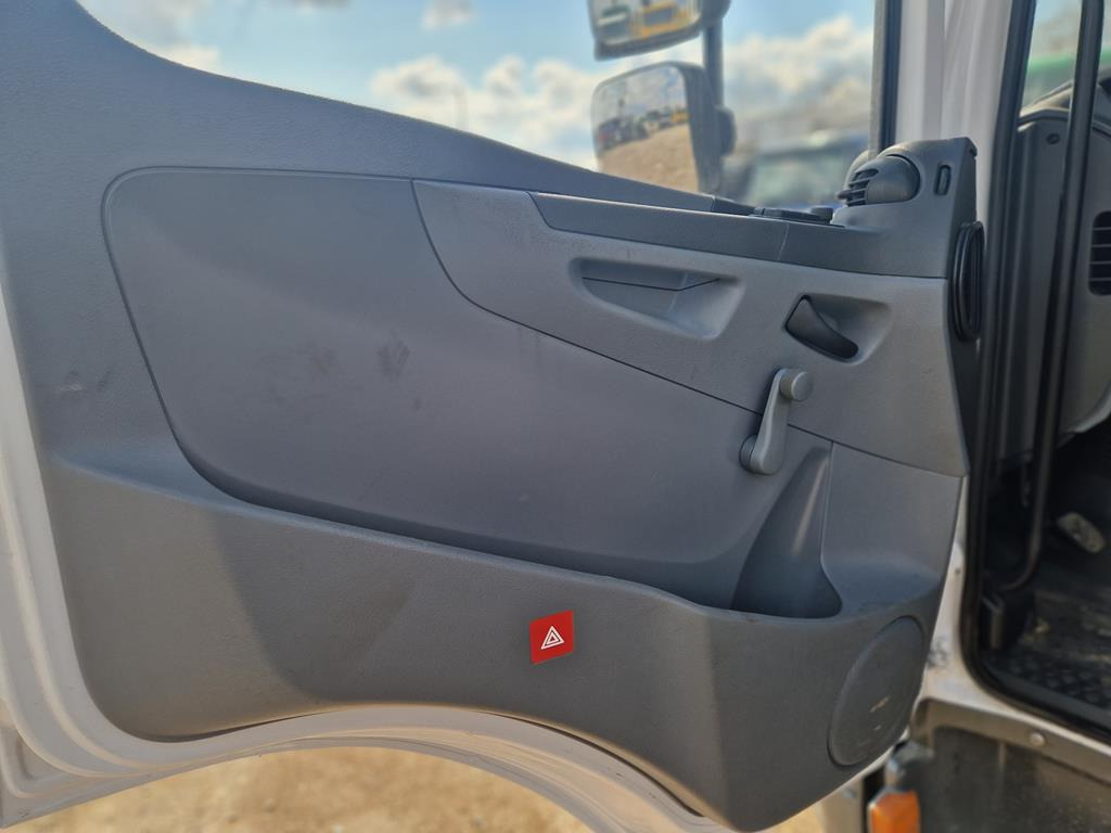 MERCEDES-BENZ ATEGO 816 - Tentinis sunkvežimis: foto 5 MERCEDES-BENZ ATEGO 816 - Tentinis sunkvežimis: foto 5