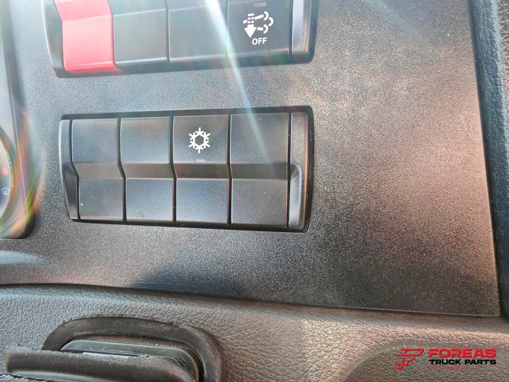 MERCEDES-BENZ ATEGO EURO 6 - AIR CONDITIONING COMPLETE SYSTEM - Šildymas/ Ventiliacija - Sunkvežimis: foto 2 MERCEDES-BENZ ATEGO EURO 6 - AIR CONDITIONING COMPLETE SYSTEM - Šildymas/ Ventiliacija - Sunkvežimis: foto 2