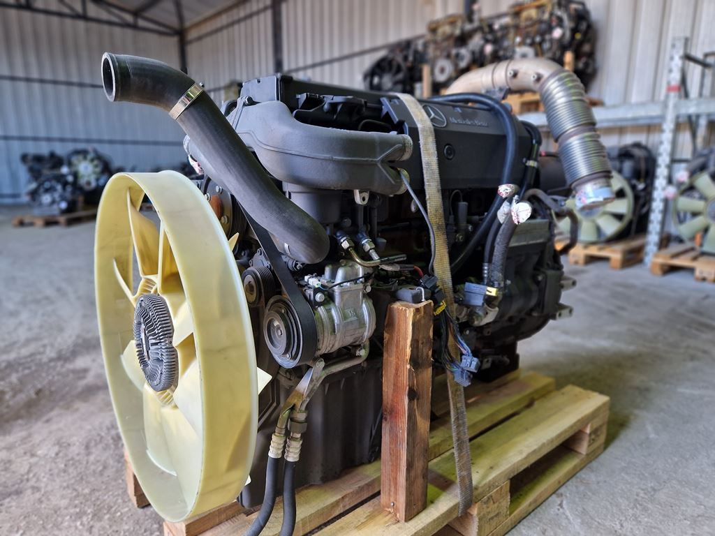 MERCEDES-BENZ ATEGO OM 906 - 240HP - EURO 5 - Variklis - Sunkvežimis: foto 3 MERCEDES-BENZ ATEGO OM 906 - 240HP - EURO 5 - Variklis - Sunkvežimis: foto 3