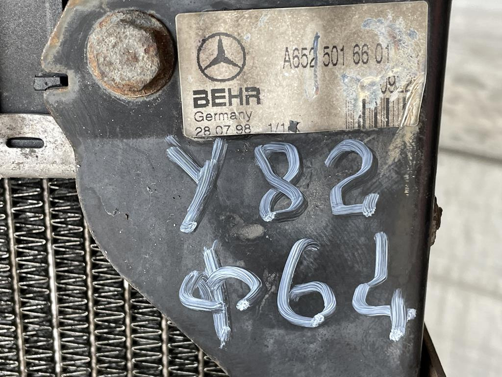 MERCEDES-BENZ BEHR - A 652 501 66 01 - Radiatorius - Sunkvežimis: foto 4 MERCEDES-BENZ BEHR - A 652 501 66 01 - Radiatorius - Sunkvežimis: foto 4