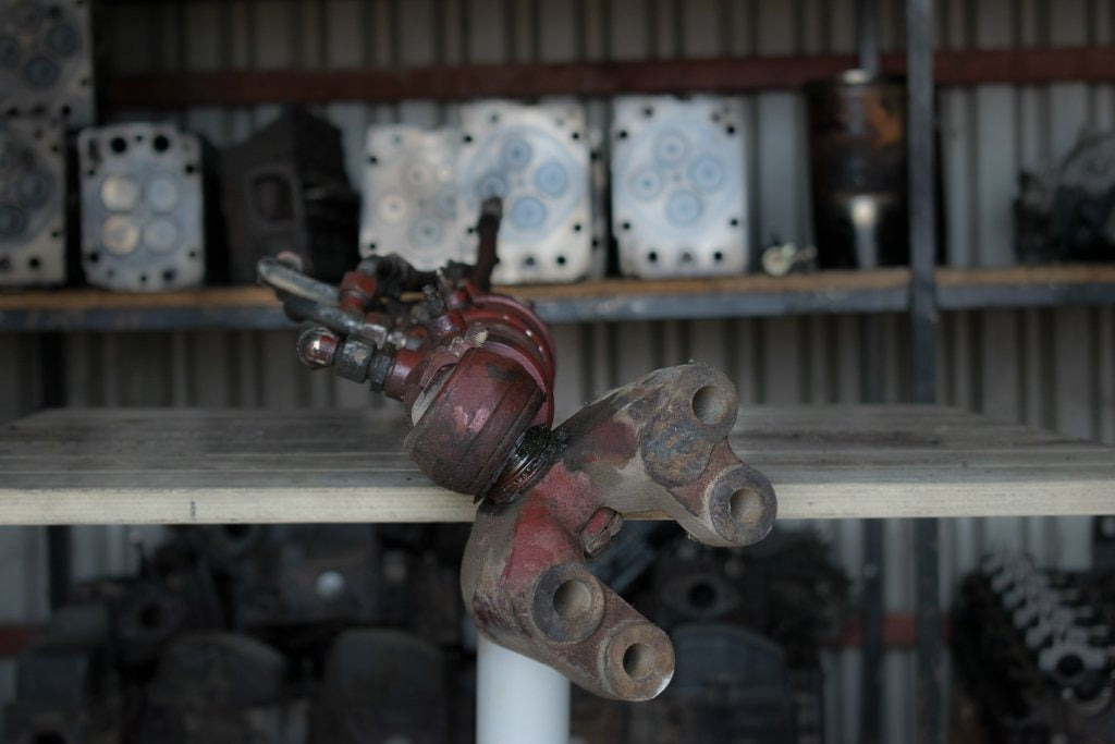 MERCEDES-BENZ SK HYDRAULIC STEERING BOTTLE - Hidraulinis cilindras - Sunkvežimis: foto 2 MERCEDES-BENZ SK HYDRAULIC STEERING BOTTLE - Hidraulinis cilindras - Sunkvežimis: foto 2