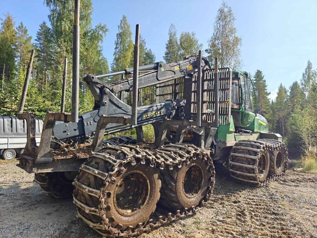 John Deere 1010 G - Forvarderis: foto 5 John Deere 1010 G - Forvarderis: foto 5