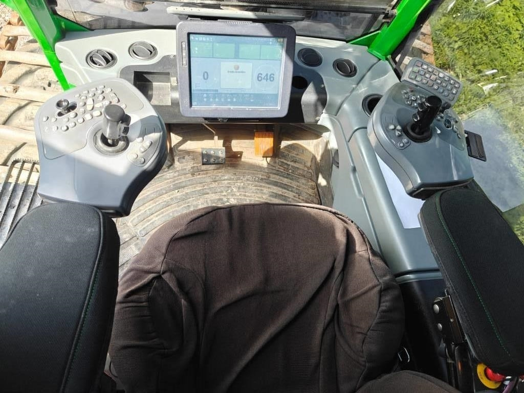 Harvesteris John Deere 1270 G: foto 19