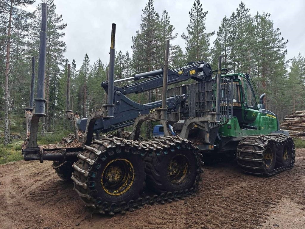 John Deere 1510 G - Forvarderis: foto 5 John Deere 1510 G - Forvarderis: foto 5