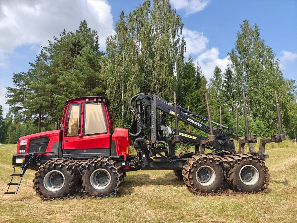 Komatsu 855 - Forvarderis: foto 1 Komatsu 855 - Forvarderis: foto 1