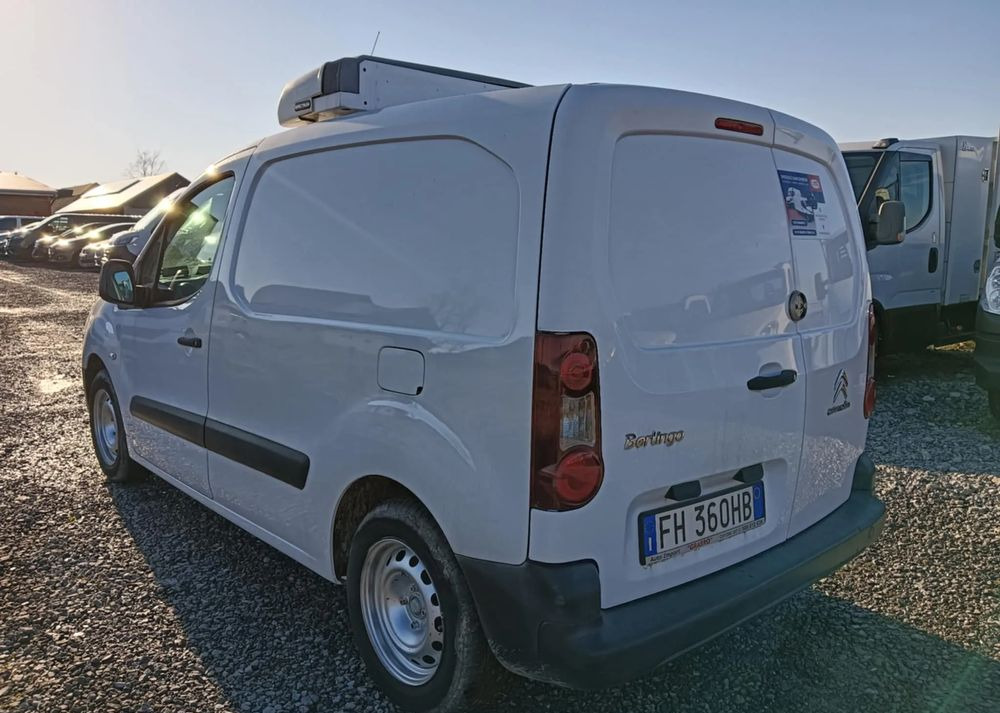 Citroën BERLINGO/ PEUGEOT PARTNER - Furgonas šaldytuvas: foto 4 Citroën BERLINGO/ PEUGEOT PARTNER - Furgonas šaldytuvas: foto 4