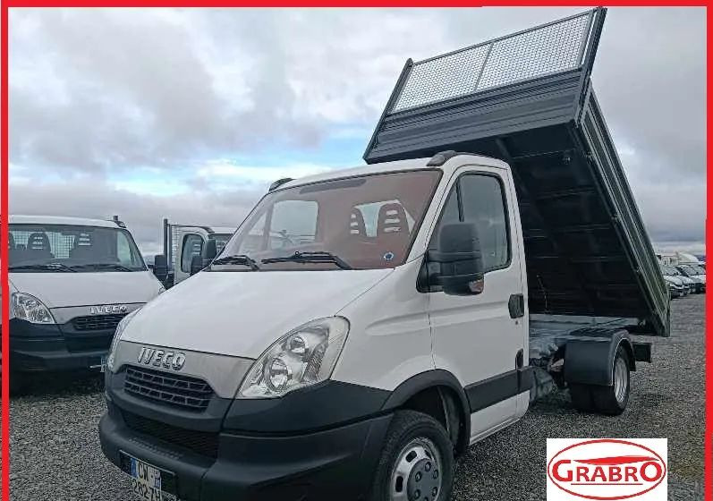 Iveco 35C13, 35C12 - Mažas savivartis: foto 1 Iveco 35C13, 35C12 - Mažas savivartis: foto 1