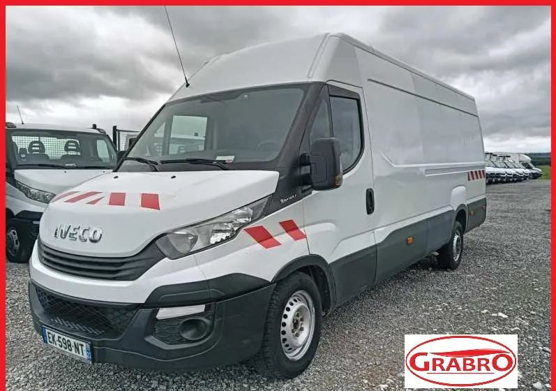 Iveco 35S14,35S13,35C13,35C12, - Krovininis mikroautobusas: foto 1 Iveco 35S14,35S13,35C13,35C12, - Krovininis mikroautobusas: foto 1